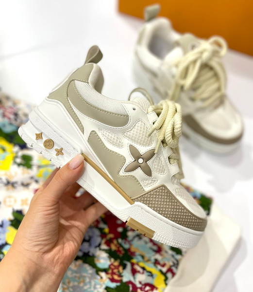 Кроссовки Louis Vuitton женский кожа бежевый 35727-2