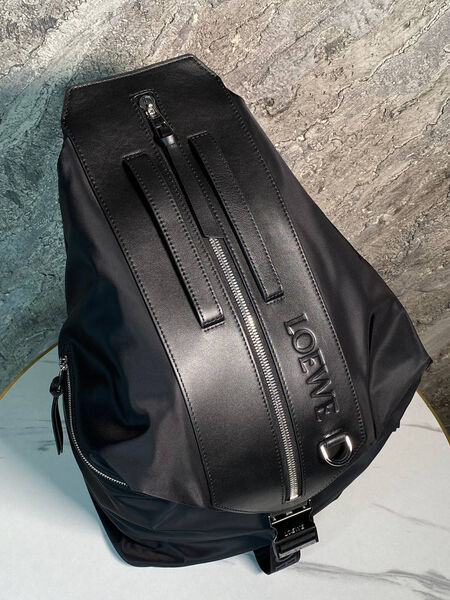 Мужской рюкзак Loewe мужской кожа черный 168839-7