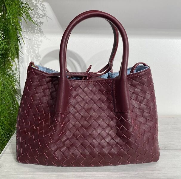 Сумка Bottega Veneta женский кожа бордовый 187544