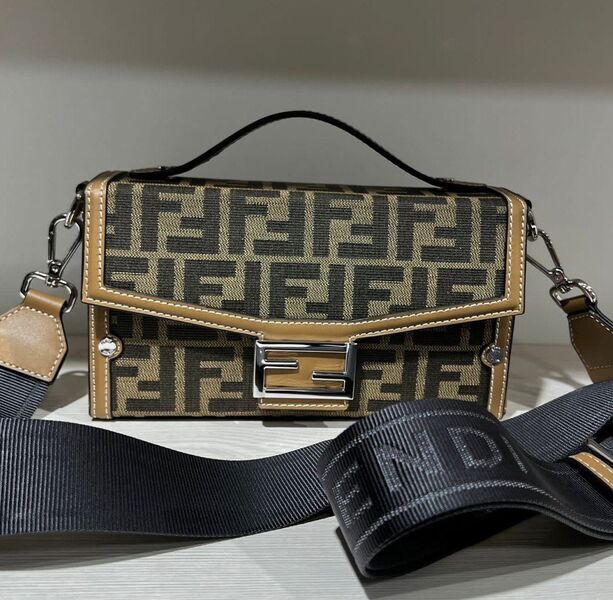 Сумка Fendi женский текстиль болотный 102981