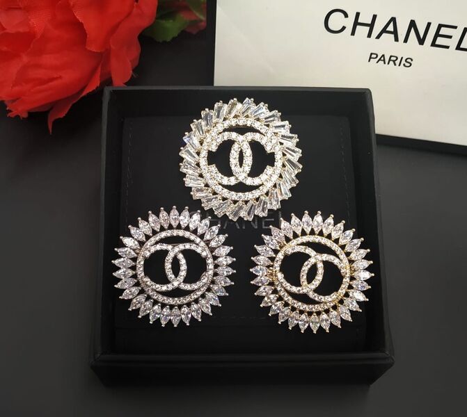 Брошь Chanel 10442