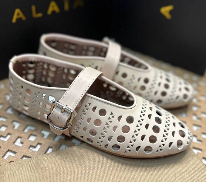 Балетки Alaïa женский кожа белый 154765