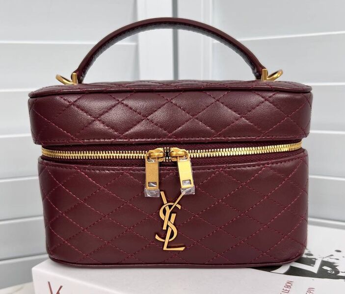 Сумка Saint Laurent женский кожа swift бордовый 174905