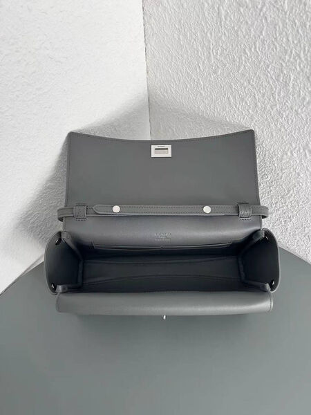 Сумка Balenciaga Bel Air женский кожа графитовый 182441-9