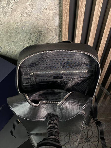 Мужской рюкзак Prada мужской кожа черный 145930-9