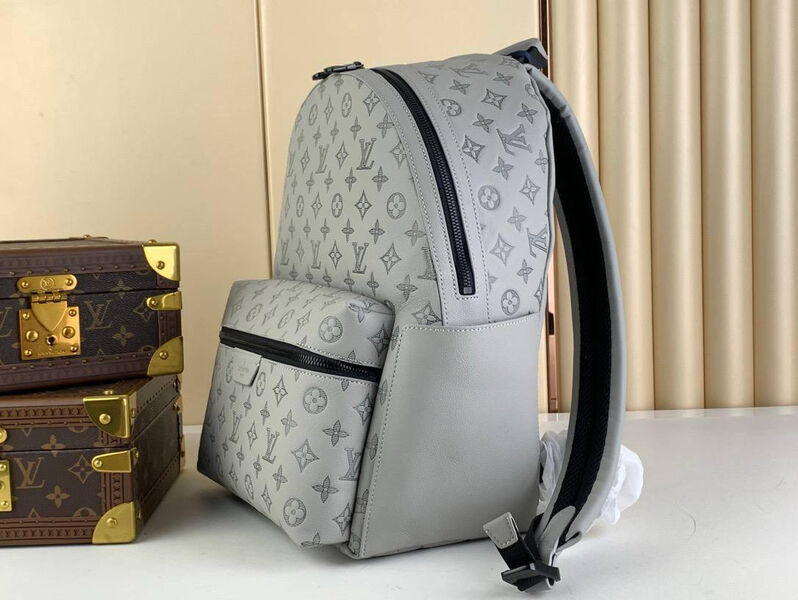 Мужской рюкзак Louis Vuitton мужской кожа графитовый 137179-2