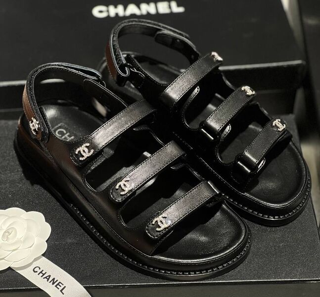 Сандалии Chanel женский кожа черный 151135