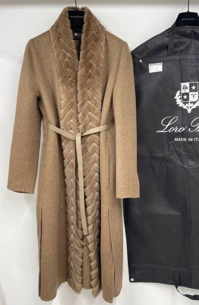 Пальто Loro Piana женский 201256