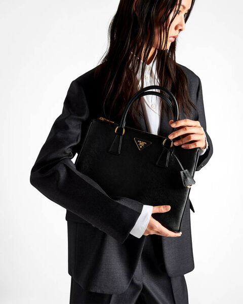 Сумка Prada женский кожа черный 158962-2