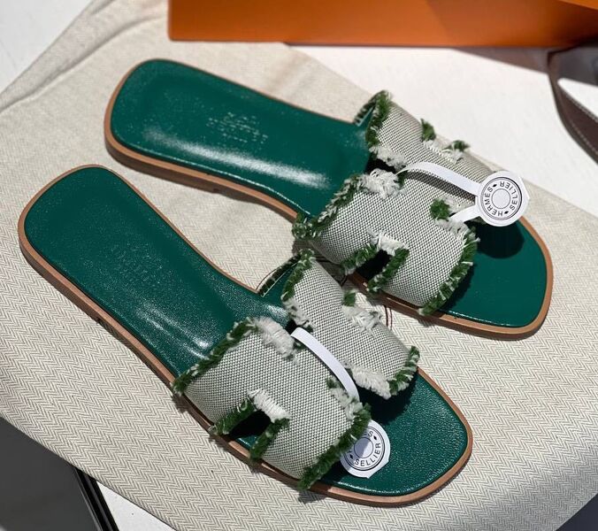 Шлепки Hermès женский текстиль болотный 113898