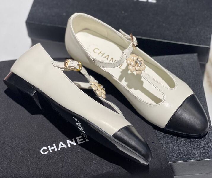 Балетки Chanel женский кожа белый 138646