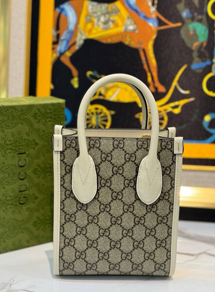 Сумка Gucci Jumbo Gg Mini женский канва monogram молочный 137913-2