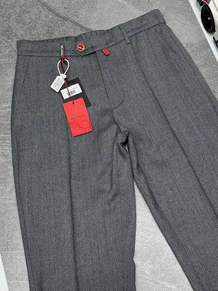 Мужские брюки Kiton мужской графитовый 169338-3