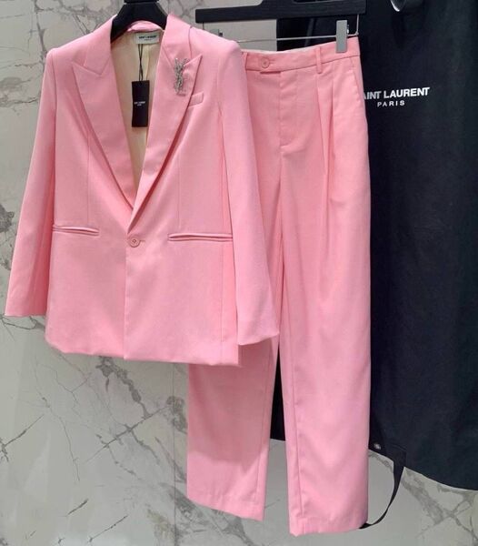 Костюм Saint Laurent женский розовый 157703