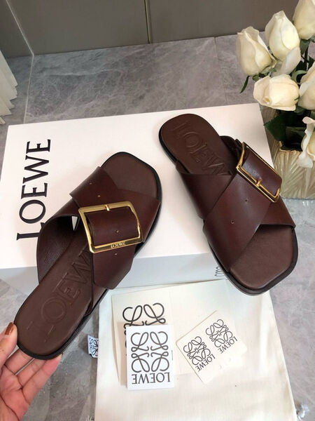 Шлепки Loewe женский кожа 182712-5