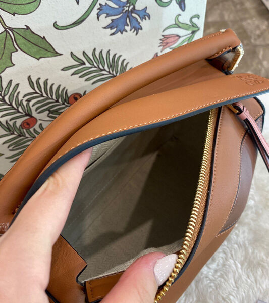 Сумка Loewe женский кожа 98070-3