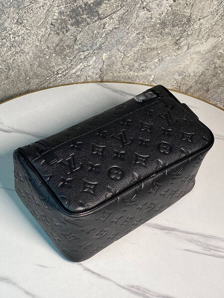 Мужской несессер косметичка Louis Vuitton мужской кожа черный 171175-2