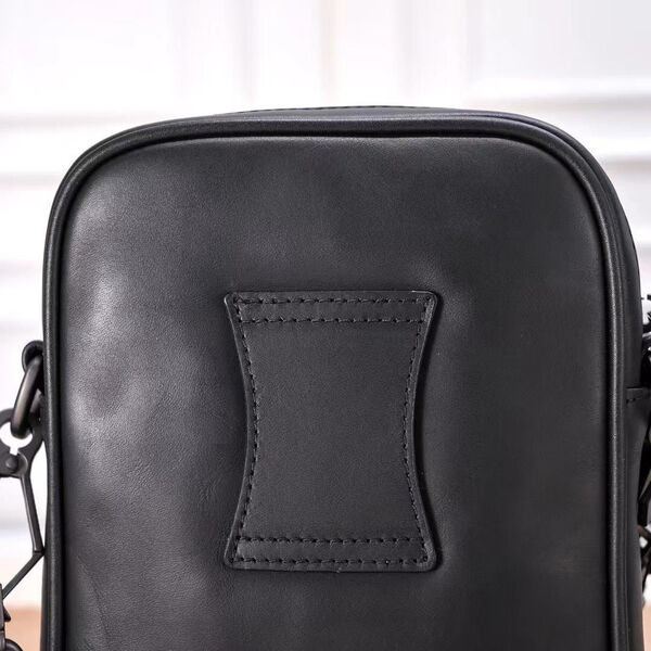 Мужская сумка мессенджер Bottega Veneta мужской кожа черный 111457-6