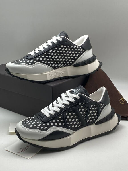 Мужские кроссовки Valentino мужской кожа черный 169291-2