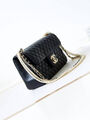 Сумка Chanel женский кожа черный 127546-4