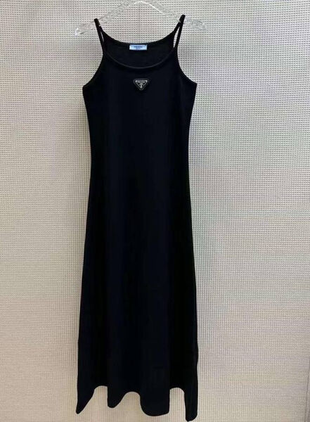 Платье Prada женский черный 186019-2