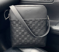 Мужская сумка мессенджер Louis Vuitton мужской кожа черный,серебристый 42821
