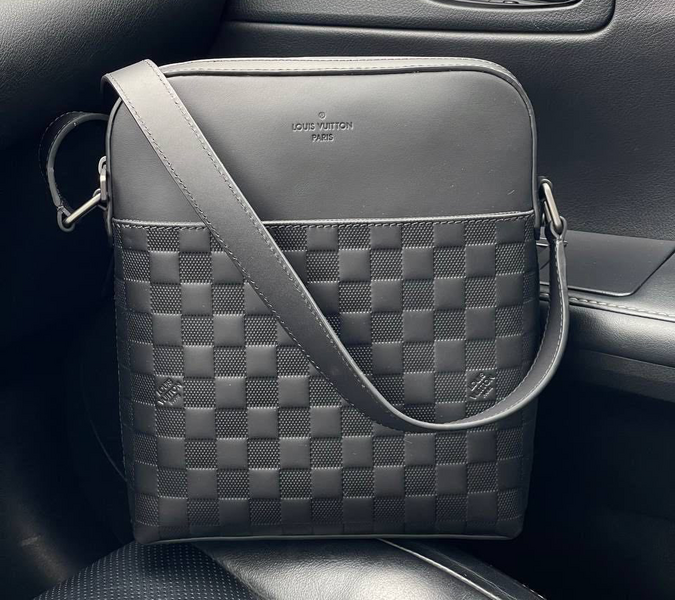 Мужская сумка мессенджер Louis Vuitton мужской кожа черный 42821