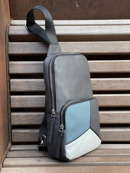 Мужская сумка слинг Loewe мужской кожа черный 42963-3