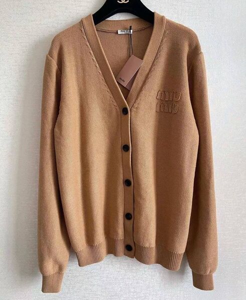 Кардиган Miu Miu женский вязаная ткань бежевый 128566