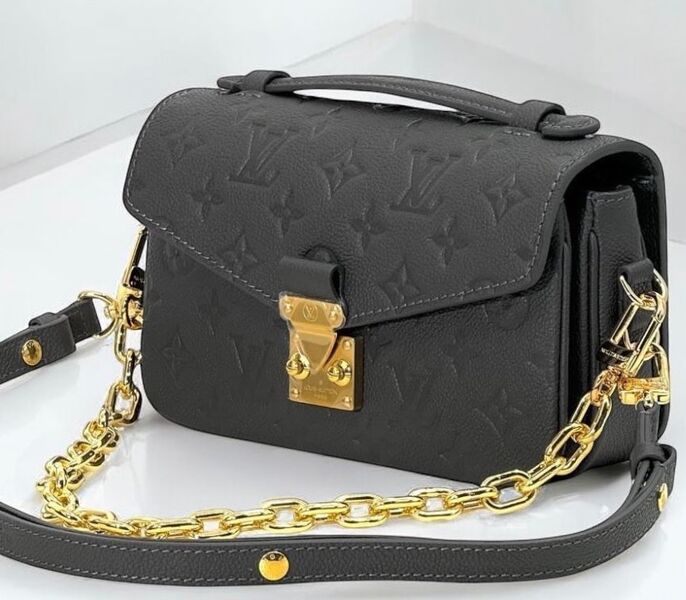 Сумка Louis Vuitton Pochette Metis женский кожа черный 148641