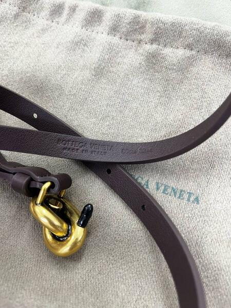 Ремень Bottega Veneta женский кожа бордовый 187008-2