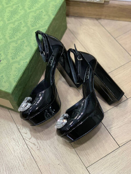 Туфли Gucci женский кожа черный 136110-2
