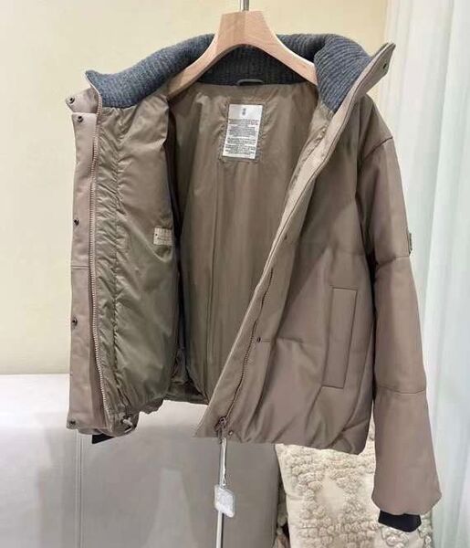 Куртка Brunello Cucinelli женский кожа бежевый 102627