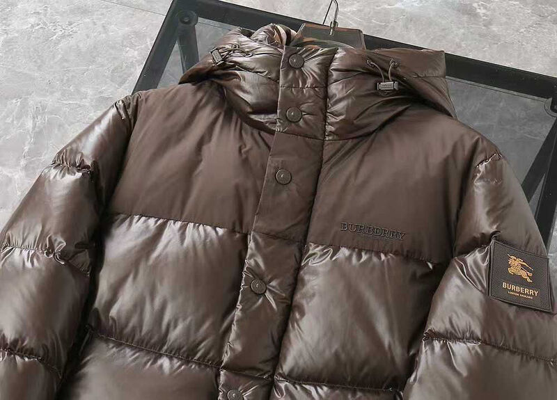 Мужской пуховик Burberry мужской 202387-4
