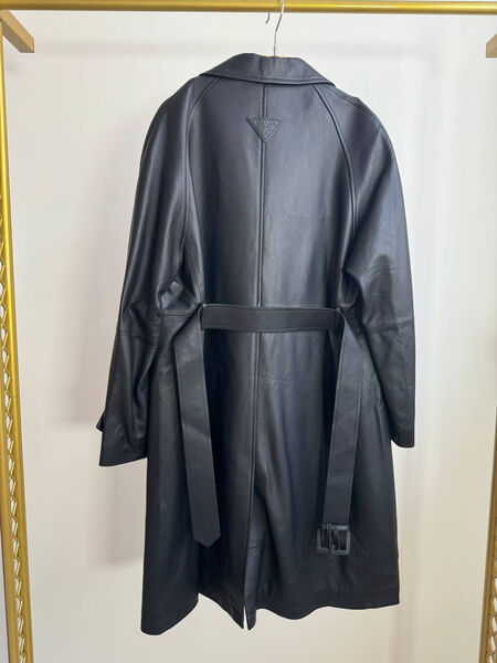 Плащ Prada женский кожа черный 125630-9