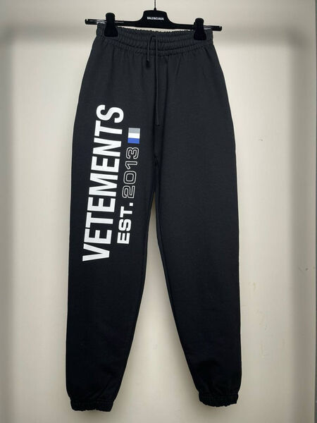 Мужские штаны Vetements мужской черный 136544