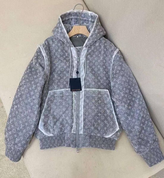 Мужская куртка Louis Vuitton мужской графитовый 167831
