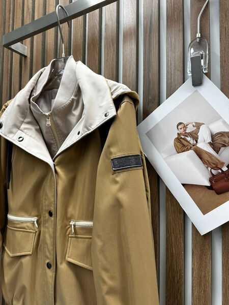Куртка Brunello Cucinelli женский бежевый 158935-4