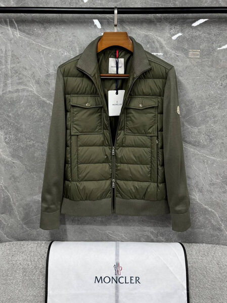 Мужская куртка Moncler мужской болотный 200970-3