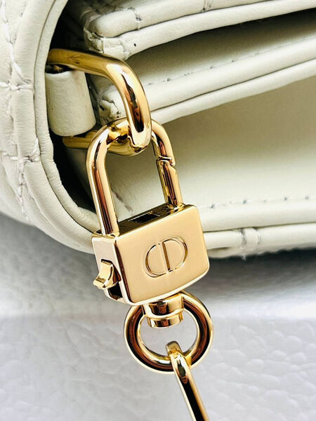 Сумка Christian Dior Handle женский кожа белый 152942-7
