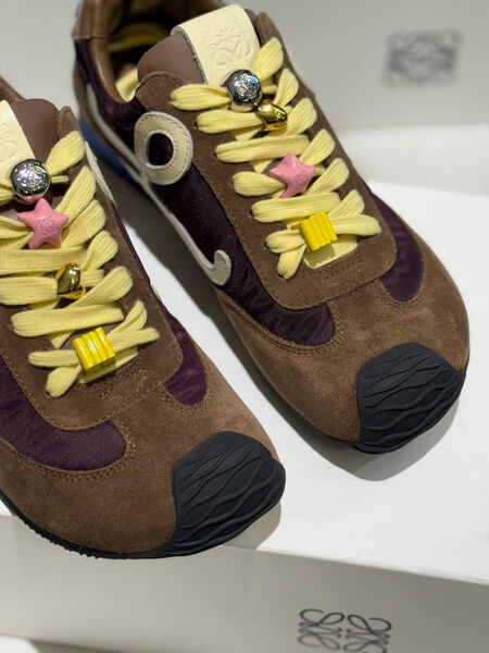 Кроссовки Loewe женский замша 173883-3