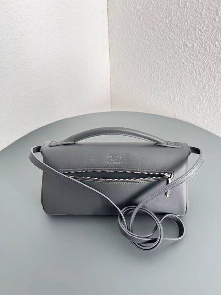 Сумка Balenciaga Bel Air женский кожа графитовый 182441-8
