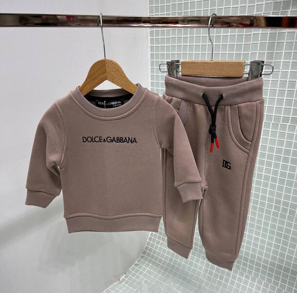 Детский костюм Dolce & Gabbana розовый 176522