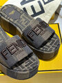 Шлепки Fendi женский текстиль черный 154795-2