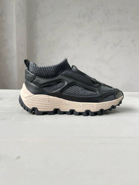 Кроссовки Brunello Cucinelli женский кожа графитовый 163044-6