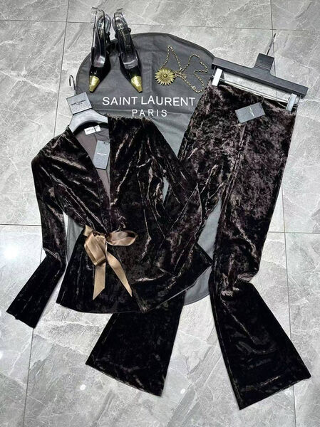 Костюм Saint Laurent женский 180496-2