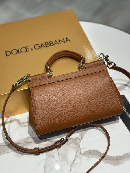 Сумка Dolce & Gabbana женский кожа бежевый 174224-3