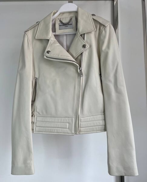 Куртка Balenciaga женский кожа белый 141913