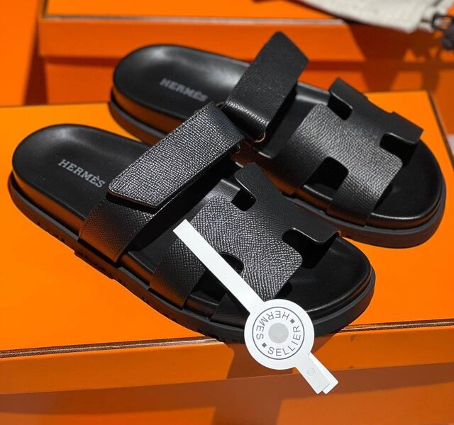 Шлепки Hermès женский кожа черный 150448