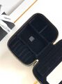 Косметичка Chanel женский кожа черный 153435-5